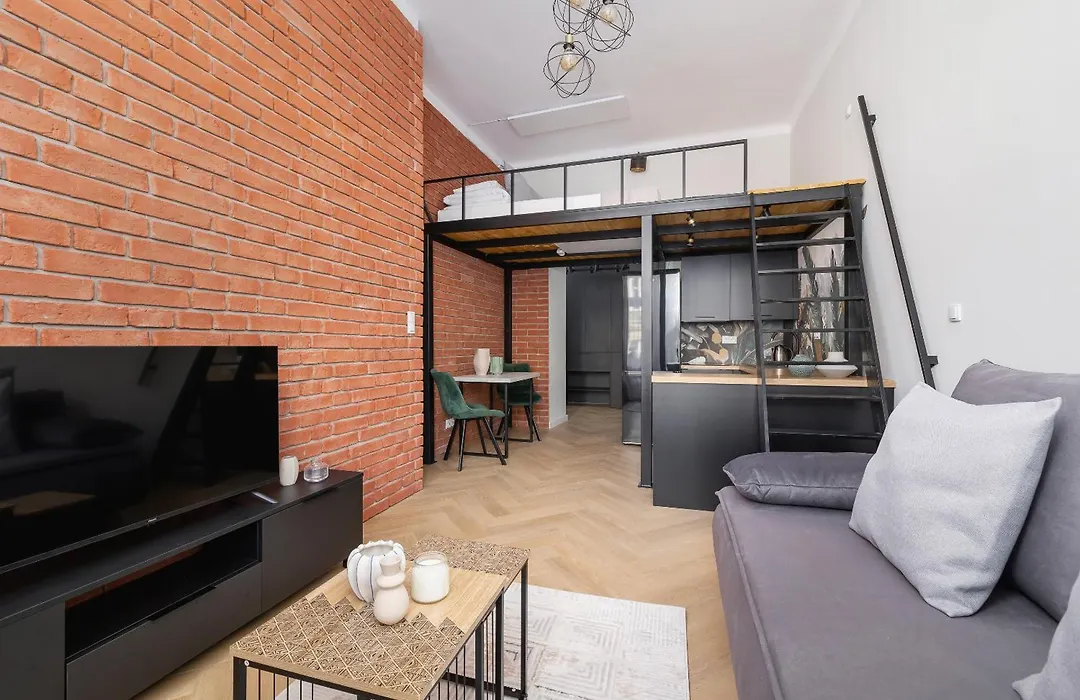 Industrial Black & Browstrone Loft - Old Town-1